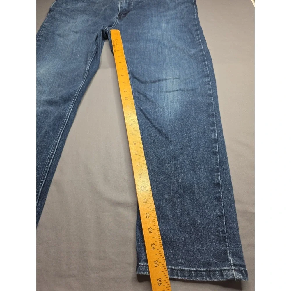 Levi's 502 Taper Jeans Men's W38 L30 Medium Wash Blue 29507-0510